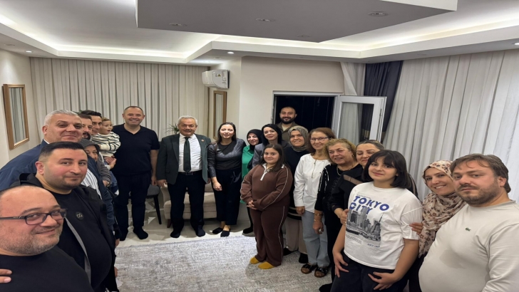 “Derdin Derdimizdir” Programı Kapsamında MHP Kırklareli Heyetinden Ev Ziyaretleri | KIRKLARELİ