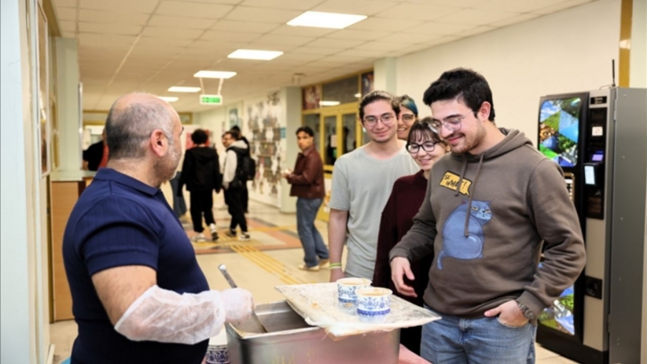 Trakya Üniversitesi’nden Vize Haftasında Öğrencilere Çorba İkramı | KIRKLARELİ